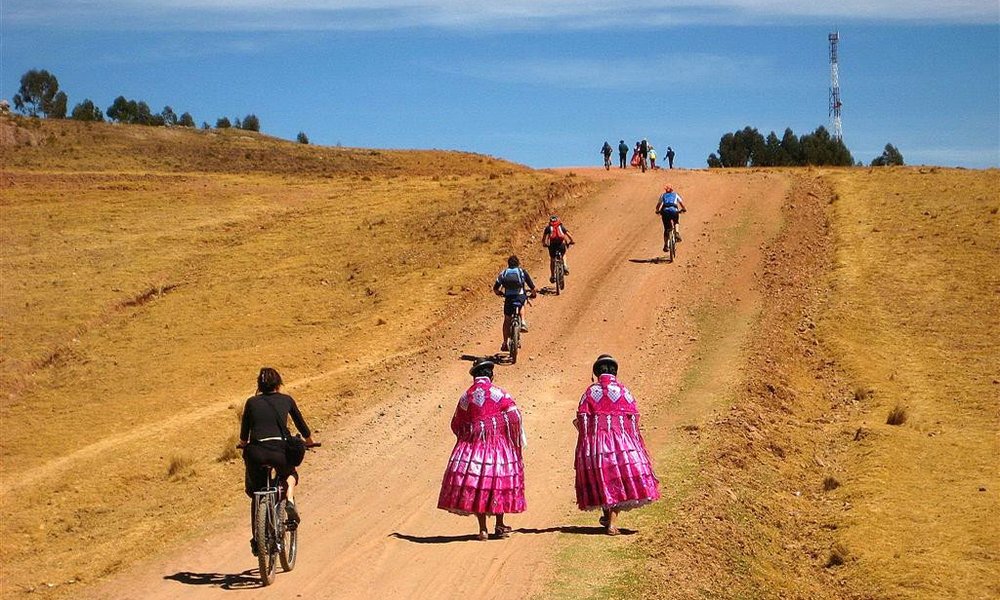 Sledimo jim na fešto!