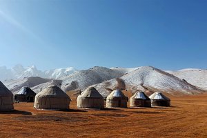 Kazahstan in Kirgizija - 10996.jpg