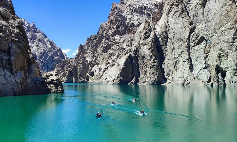 Kazahstan in Kirgizija - 10998.jpg