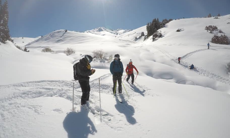 Kirgizija, turno smučanje - 11151.jpg