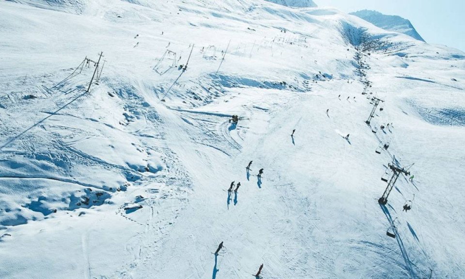 Kirgizija, turno smučanje - 11153.jpg