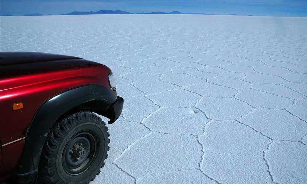 Čez Uyuni gremo z jeepi