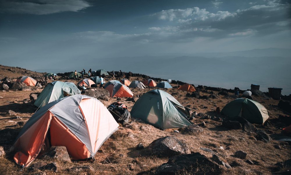 Naš 1000 zvezdični hotel.