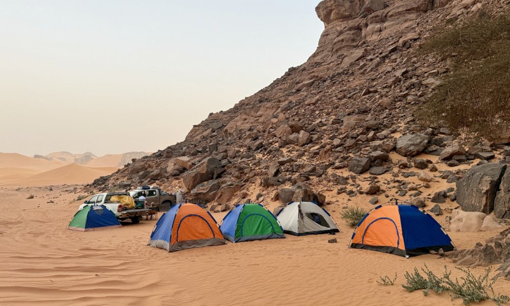 Improvizirani kampi na poti