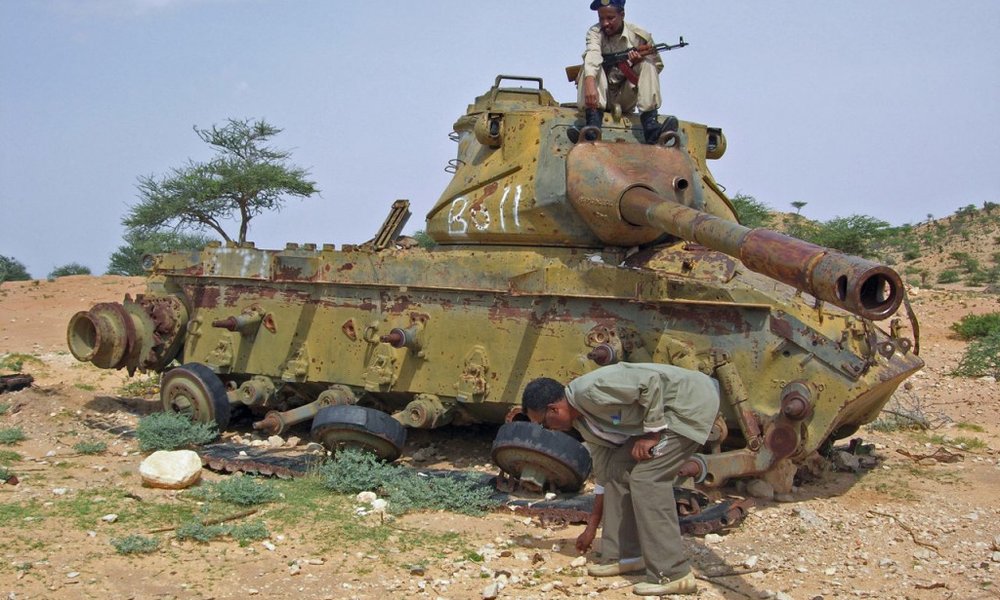 Krasna pokrajina z ostanki vojne