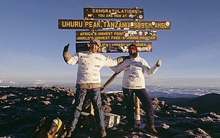 Na vrhu Kilimanjara, skoraj 5895m nad morjem