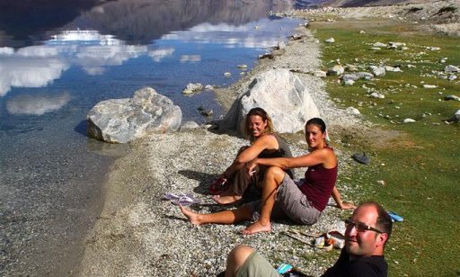 Počitek ob jezeru Pangong