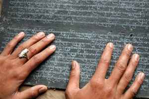 Budistični zapisi v samostanu, Burma