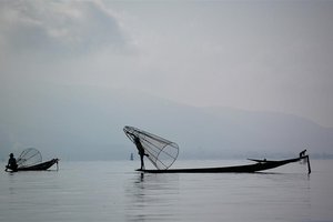 Pravljično jezeri Inle, Burma