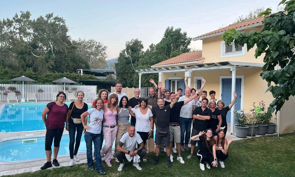 32515d63-5fb2-4b95-af86-4a9fdee3d4e7