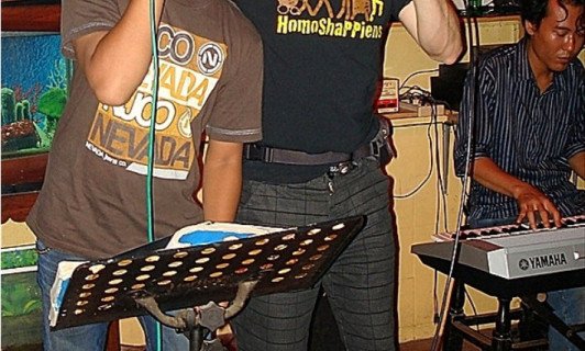 Karaoke in HomoShaPPiens