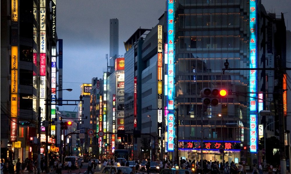 Neon in gradnja v višino