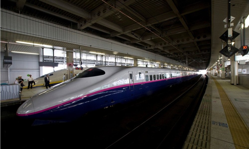 Japonski hitri vlak - Shinkasen (foto: I. Bončina)