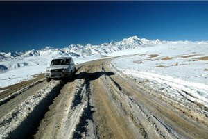 Z jeepi po Tibetu, Tibet