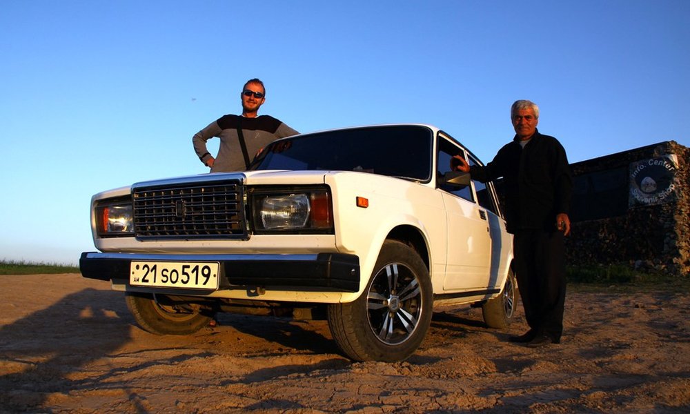 Lada - ponos taksistov... in vse gre na plin!