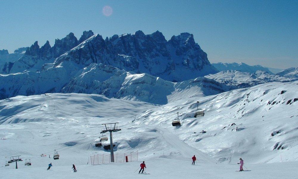 Smučarija, šola smučanja, zabavke