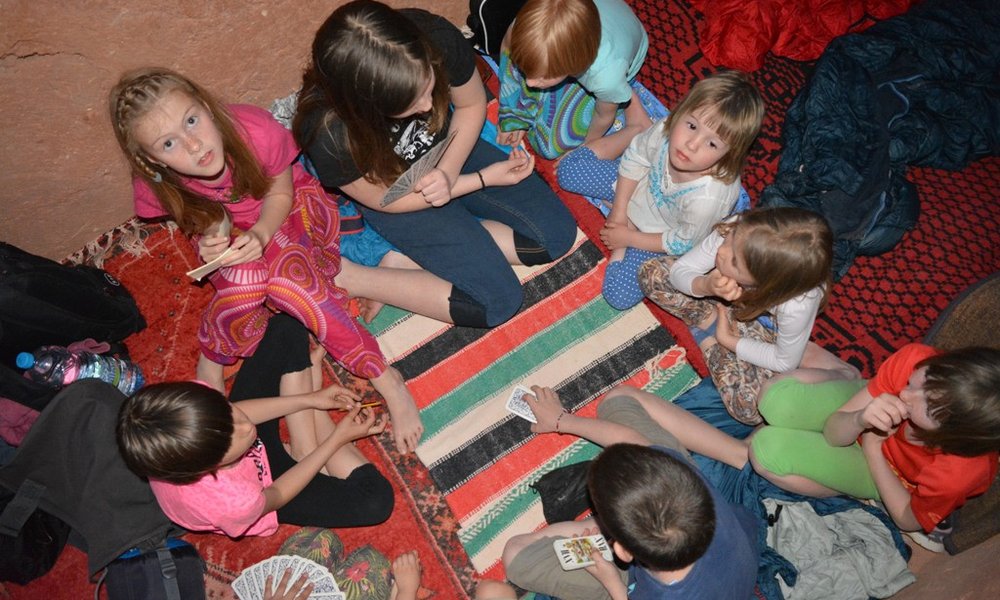 Pri našemu prijatelju doma, kjer pojemo okusni tajin in kjer prespimo