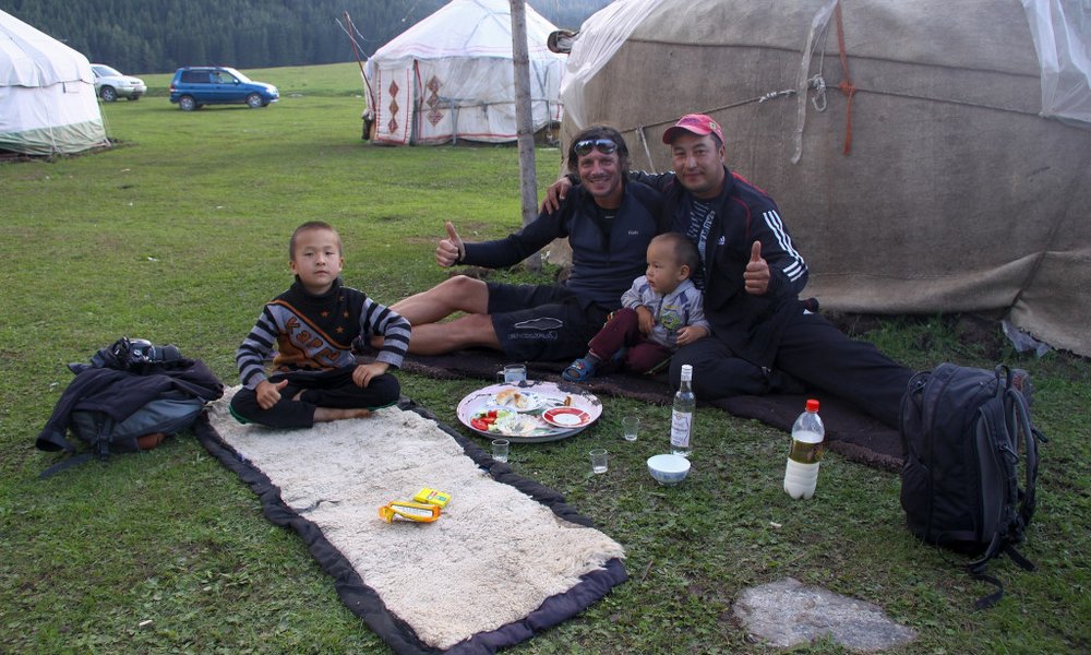 Kirgizija (Kirgistan) in Kel Suu - 5966.JPG