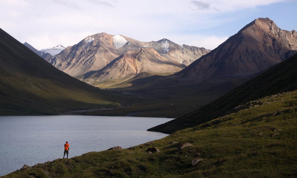 Nebeški hribi, Kirgizija