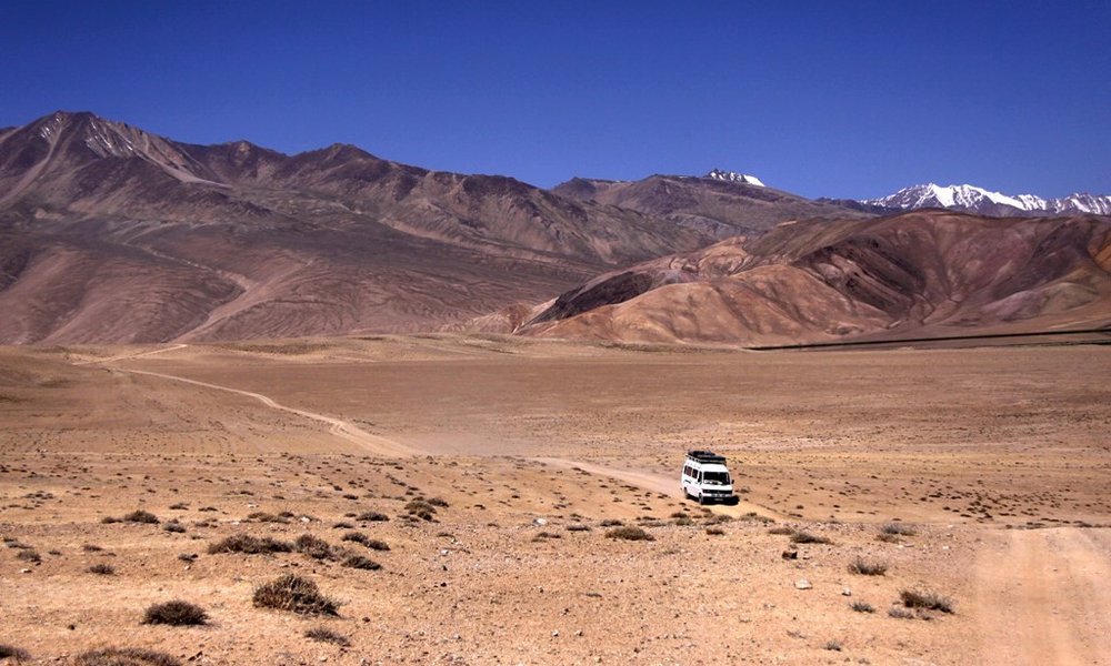 Po Pamirju, Tadžikistan