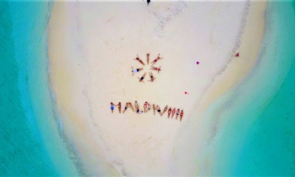 Maldivi  L, za družine - 7172.jpg