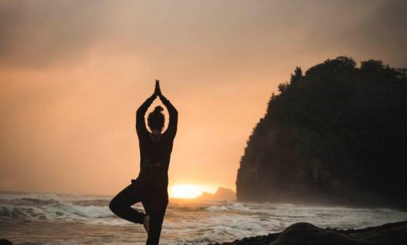 Indonezija: Joga - Yoganezija - 7716.jpg