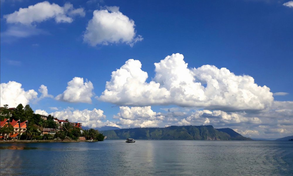 Sumatra z orangutani (Indonezija) - 7927.jpg