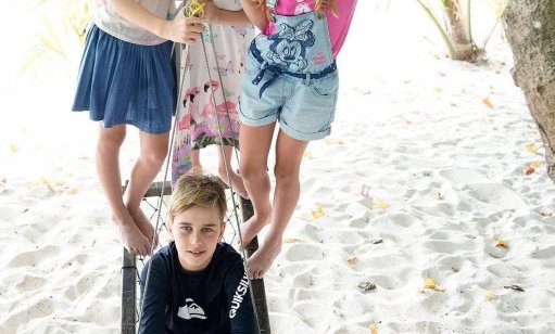 Maldivi otok Rasdhoo, za družine - 8423.JPG