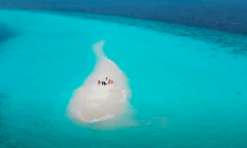 Maldivi otok Ukulhas - 9335.png