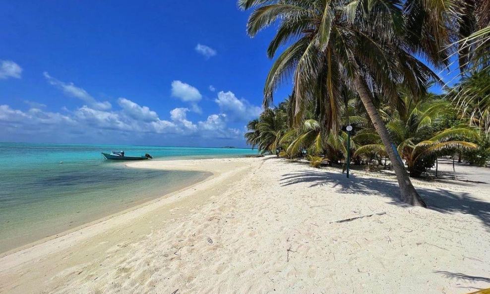 Maldivi otoka Mathiveri in Feridhoo - 9448.JPG