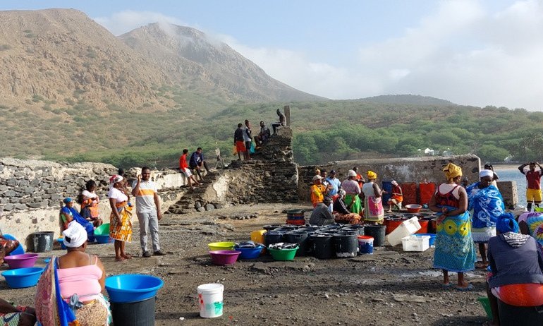 Zelenortski otoki, od otoka do otoka - 9750.jpg