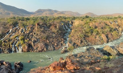 Namibija L, z jeepi - 9852.jpg