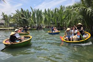 Basket boat