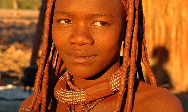 Namibija_Bocvana_Zimbabve_Viktorijini_slapovi_Himba_lepoticka
