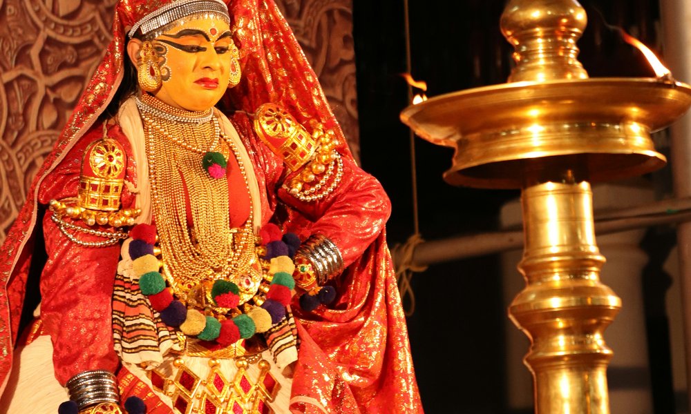 akhil-ramesh-0lU1pG4oZrQ-unsplash