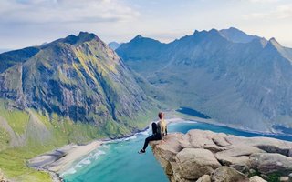 d2370a0e-de3d-4215-896f-597ae36ed492