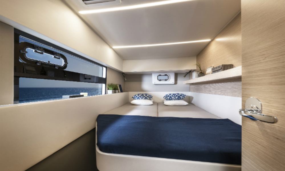 nautitech-40-open-guest-cabin-sea-view