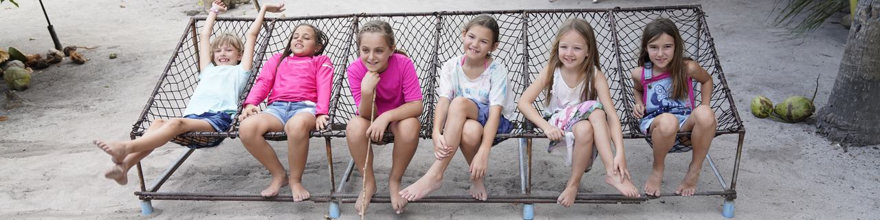 Maldivi otok Mathiveri, za družine